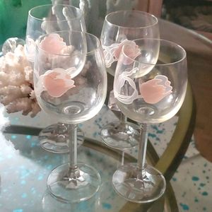 Tulip glasses...a rare find..
